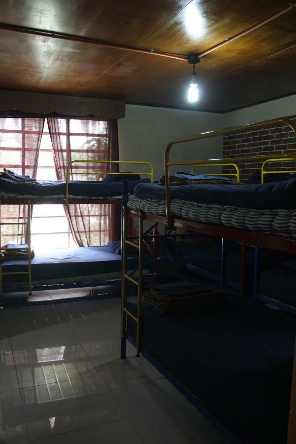 Hostal Dulces Suenos Panajachel Buitenkant foto